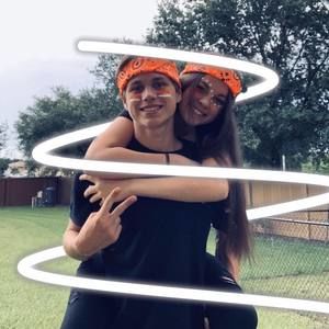 Meet your Posher, Zeke